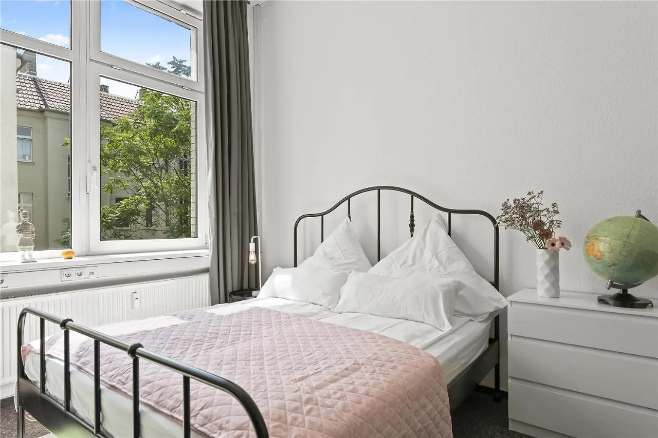 Holiday 33 Apartments Abcd Alexanderplatz Berlin Germany