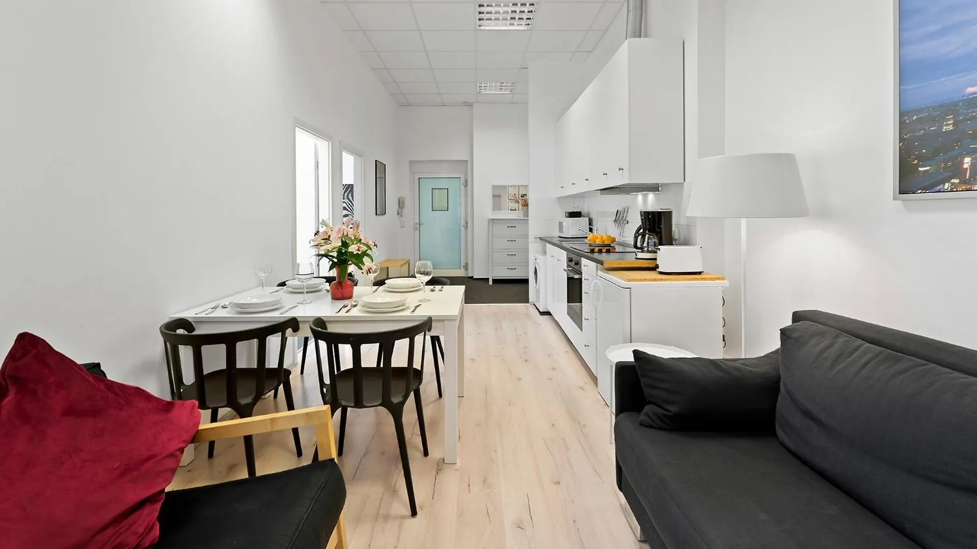 Holiday 33 Apartments Abcd Alexanderplatz Berlin