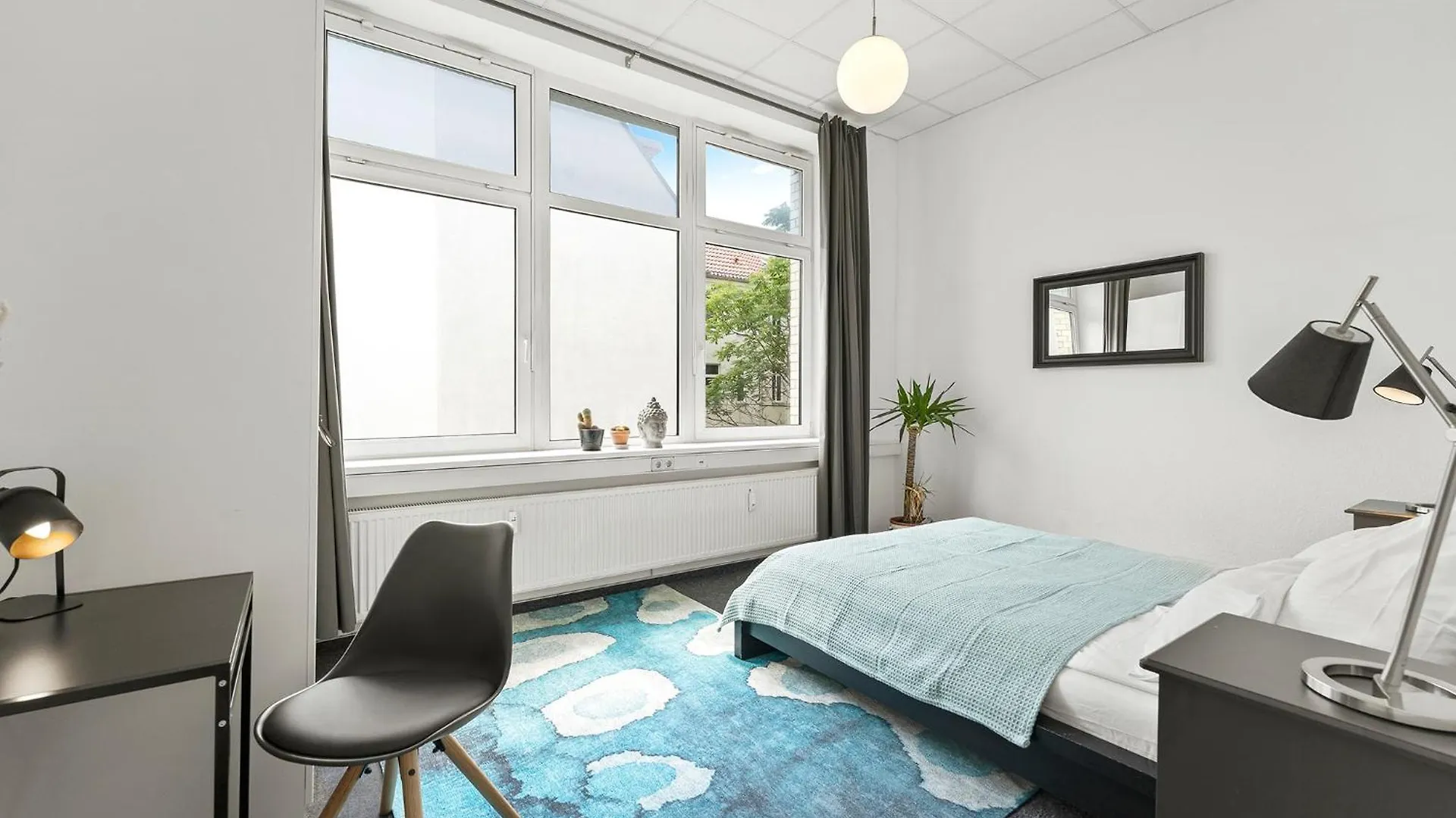 Holiday 33 Apartments Abcd Alexanderplatz Berlin Germany